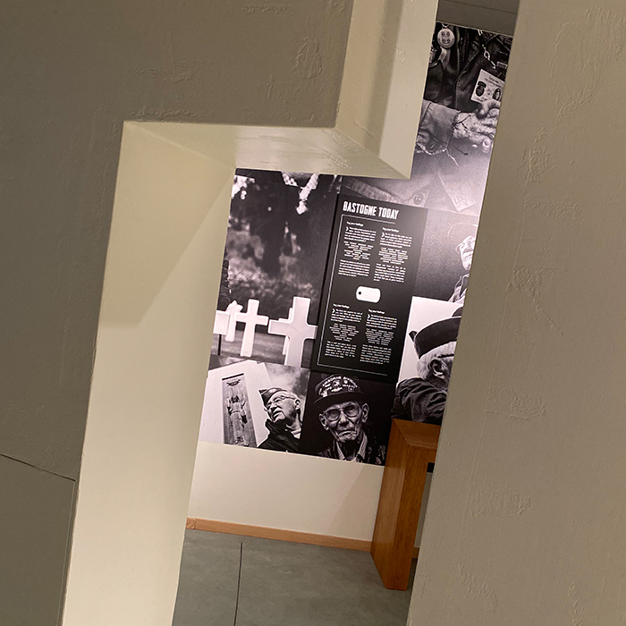 Display Display