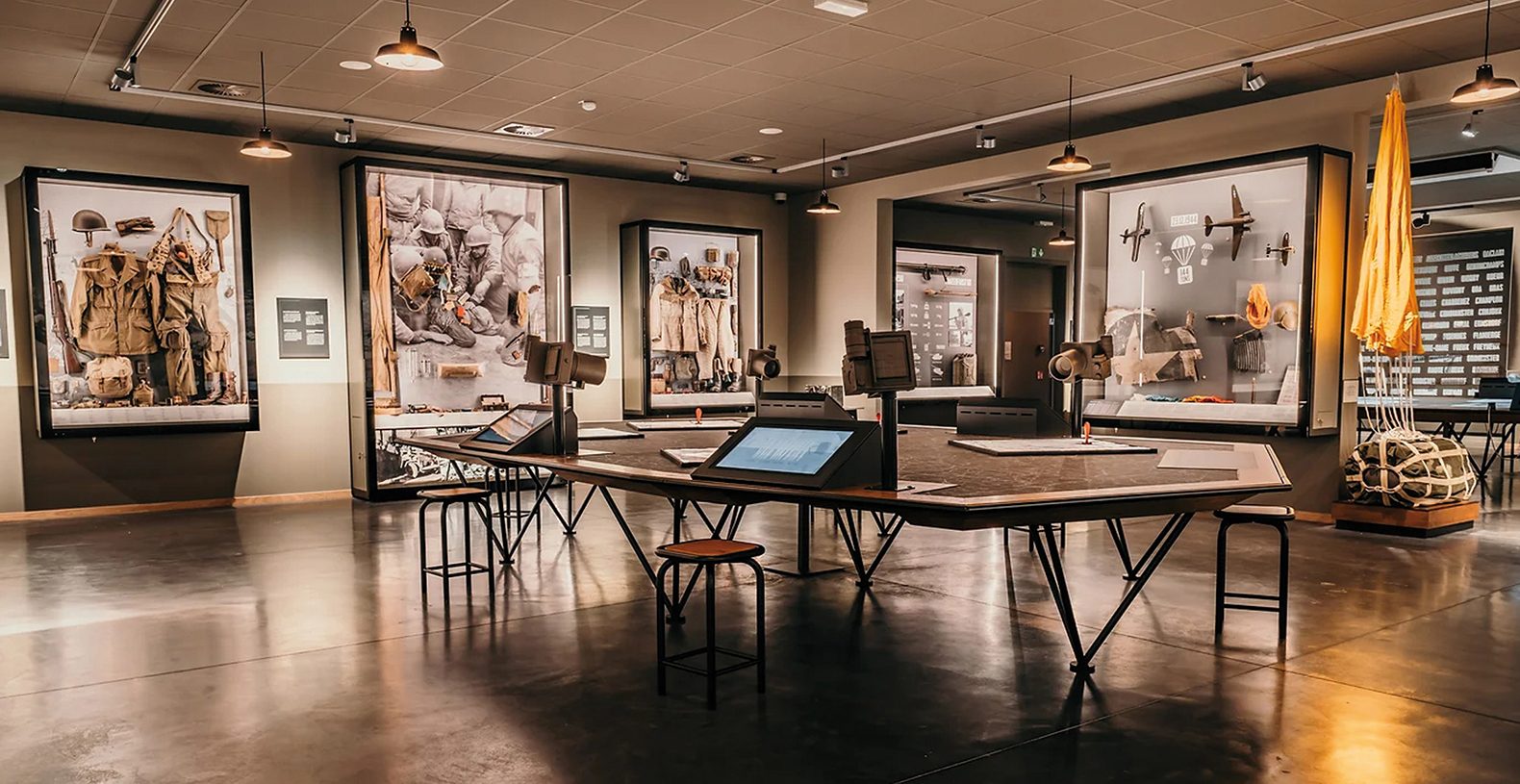 Bastogne War Rooms_Design 3 Bastogne War Rooms_Design 3