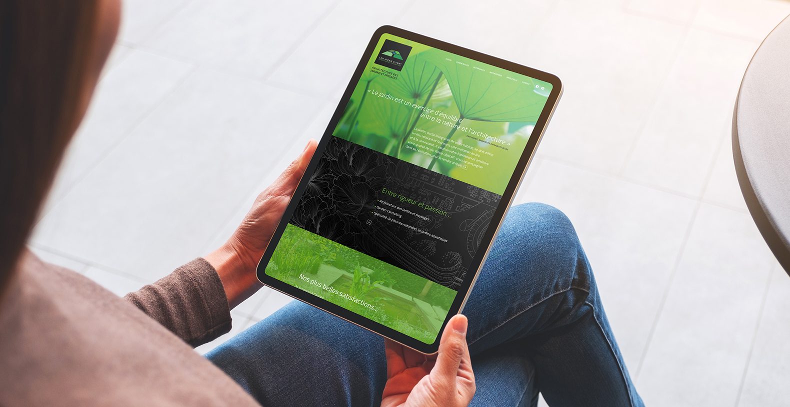 Mockup,Image,Of,A,Woman,Holding,Digital,Tablet,With,Blank Mockup image of a woman holding digital tablet with blank white desktop screen